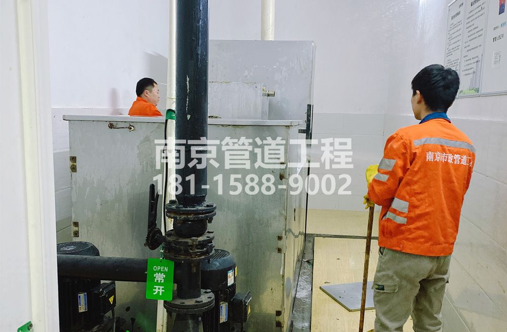 302理工大隔油设备清洗